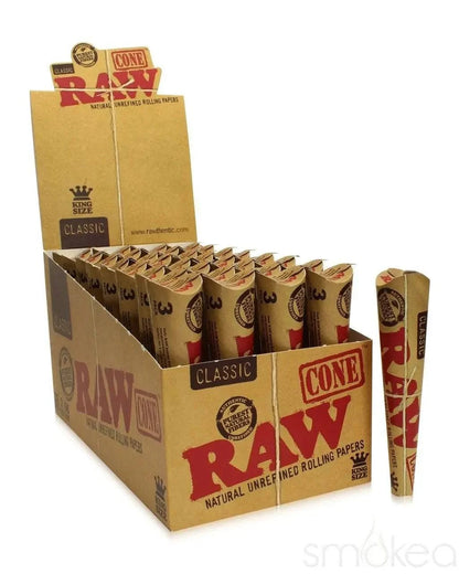 Certified Puffs Raw Classic Pre-rolled Cones 11/4 Size box, featuring three king-size cones ready for filling and use.